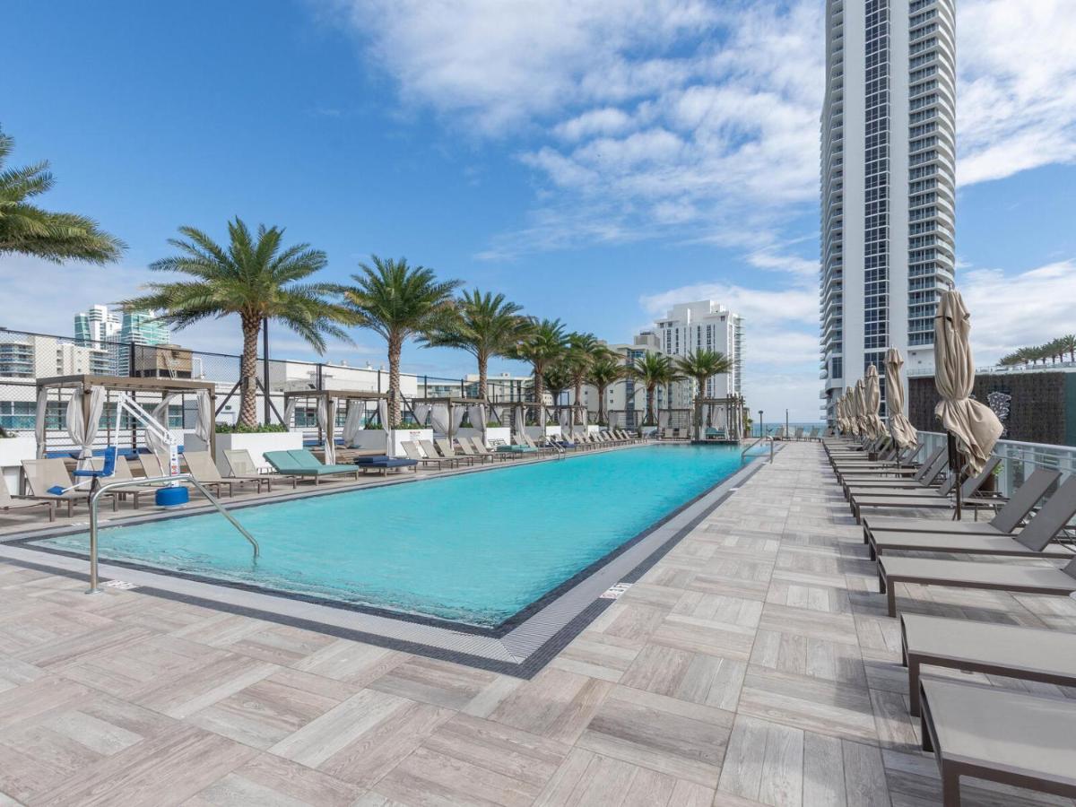 Hyde Beach House Three-Bedroom, Waterfront, Ocean And Intercostal View, Rooftop Pool, 5 Min Walk To Beach Hollywood Ngoại thất bức ảnh