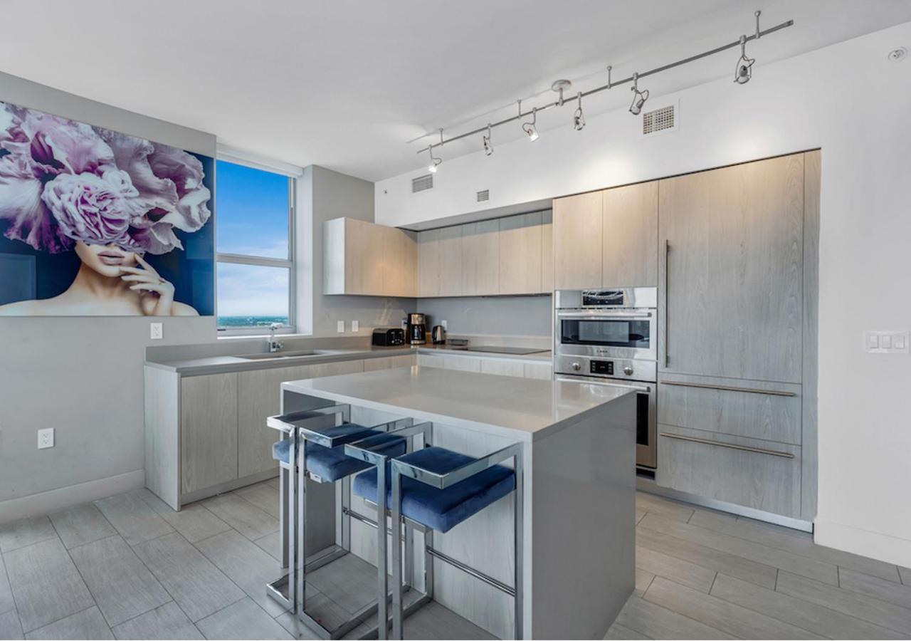 Hyde Beach House Three-Bedroom, Waterfront, Ocean And Intercostal View, Rooftop Pool, 5 Min Walk To Beach Hollywood Ngoại thất bức ảnh