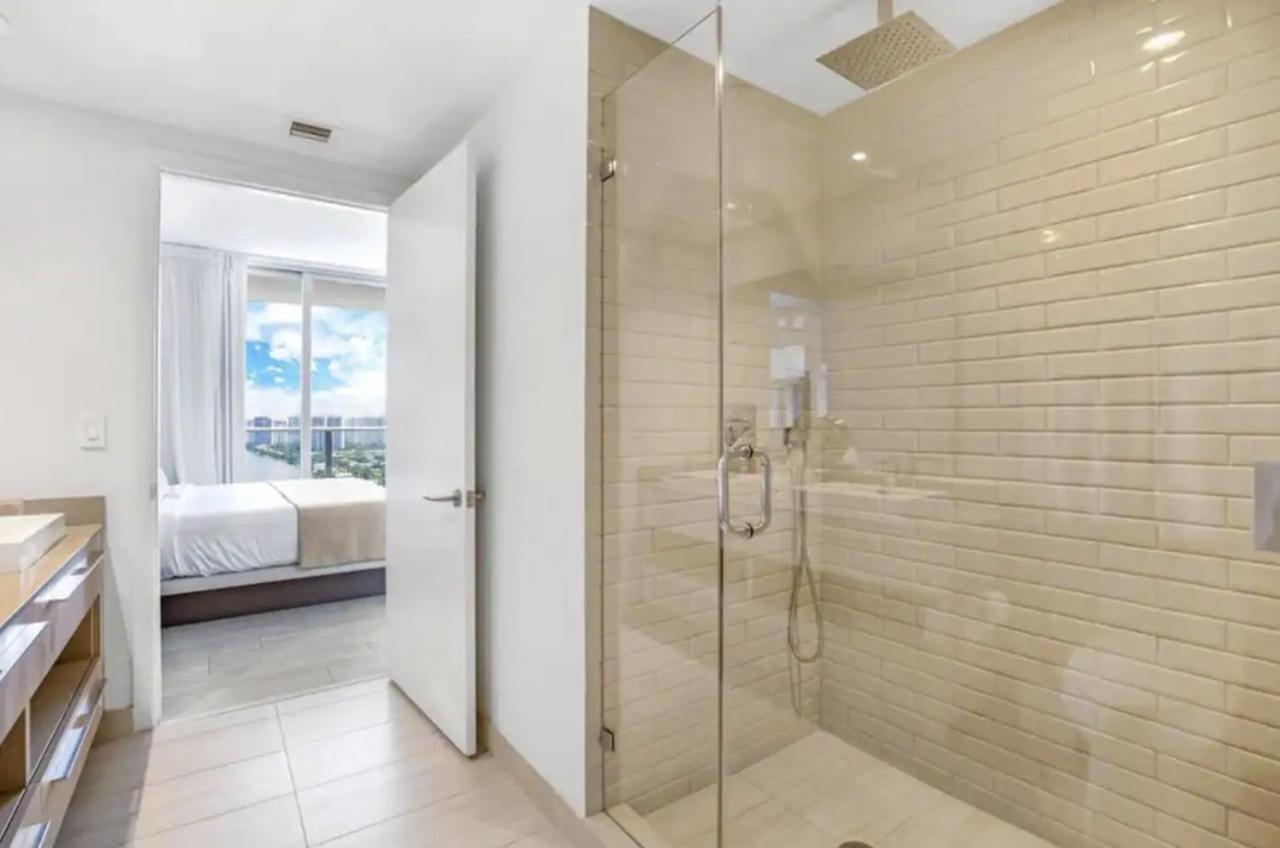 Hyde Beach House Three-Bedroom, Waterfront, Ocean And Intercostal View, Rooftop Pool, 5 Min Walk To Beach Hollywood Ngoại thất bức ảnh