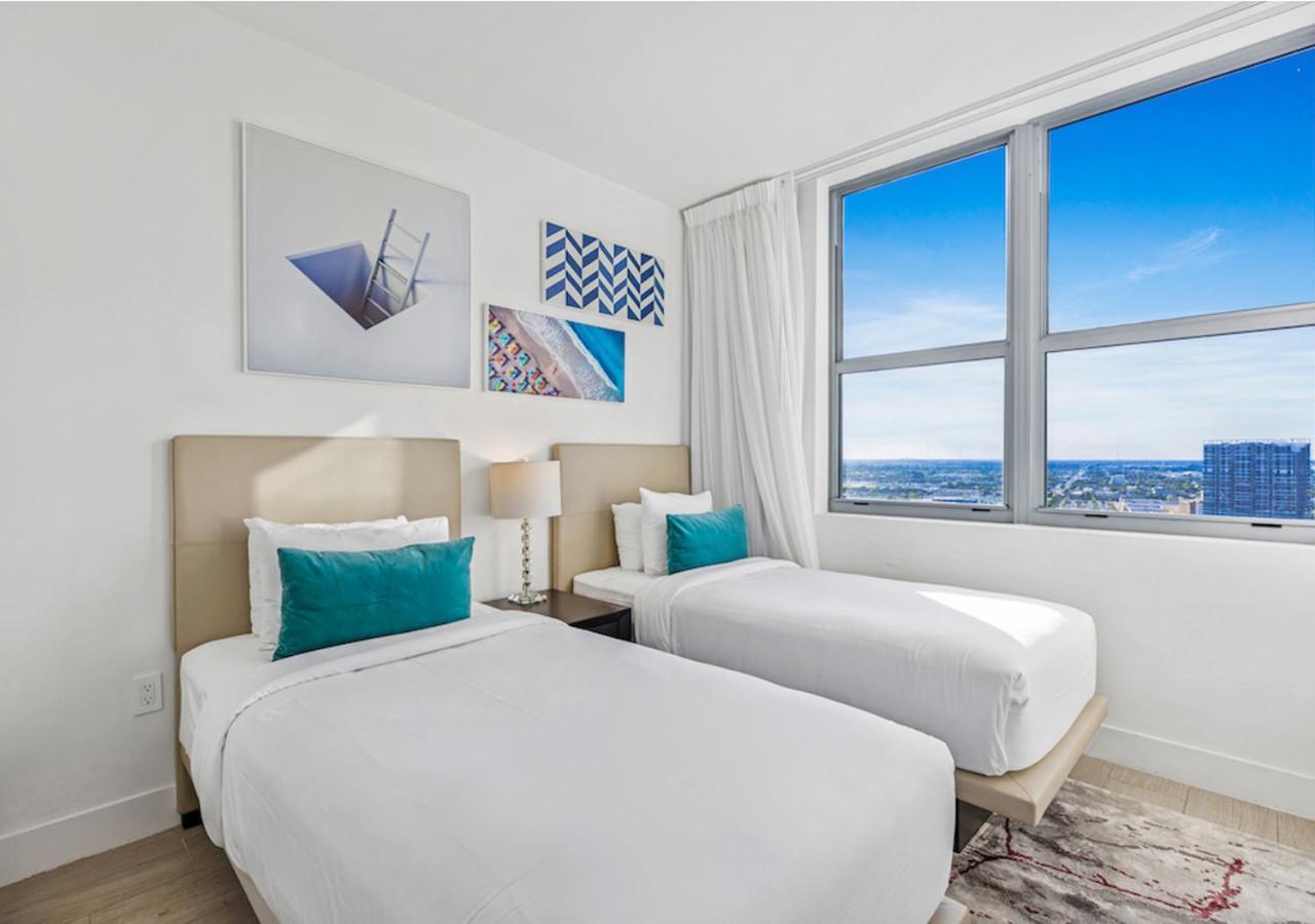 Hyde Beach House Three-Bedroom, Waterfront, Ocean And Intercostal View, Rooftop Pool, 5 Min Walk To Beach Hollywood Ngoại thất bức ảnh