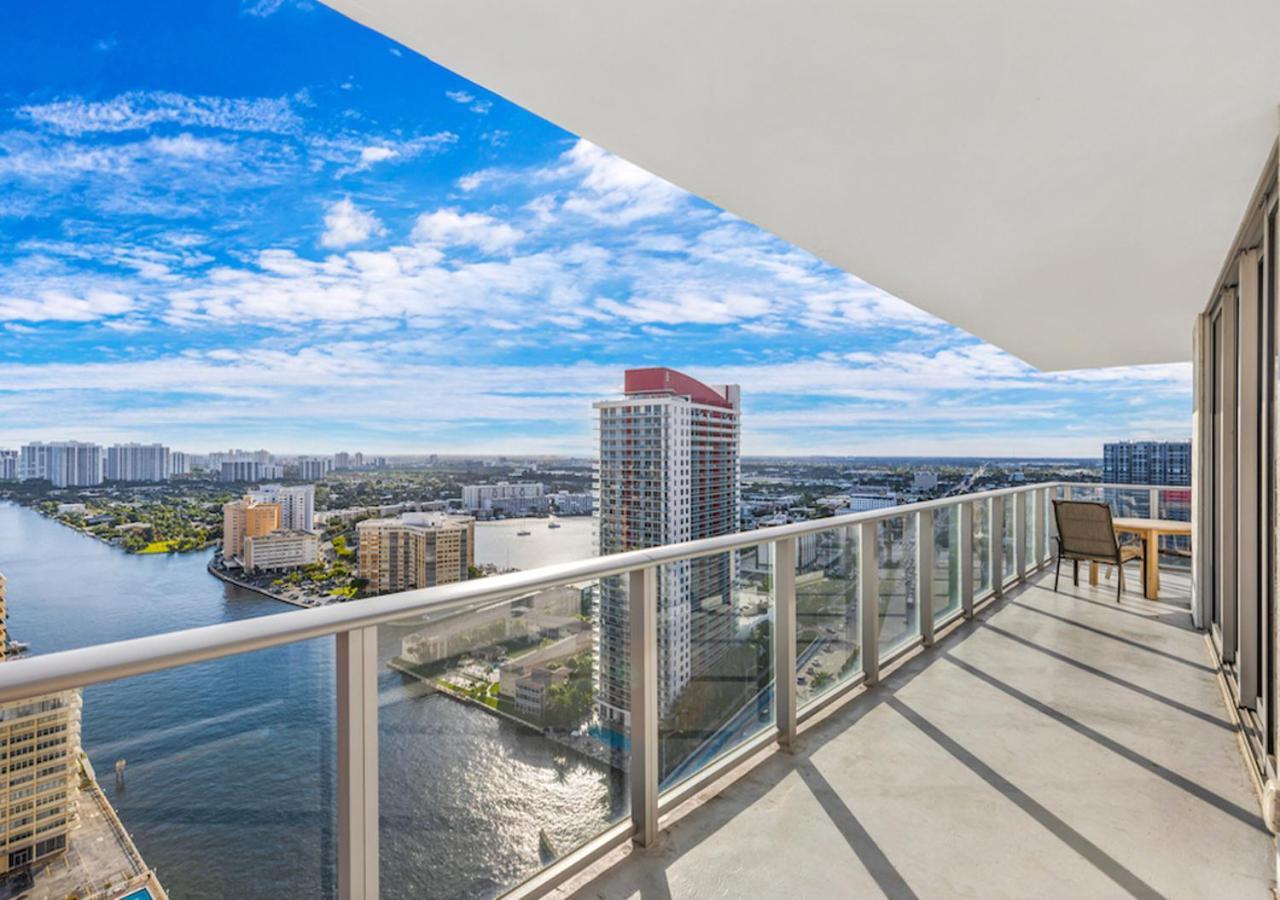 Hyde Beach House Three-Bedroom, Waterfront, Ocean And Intercostal View, Rooftop Pool, 5 Min Walk To Beach Hollywood Ngoại thất bức ảnh
