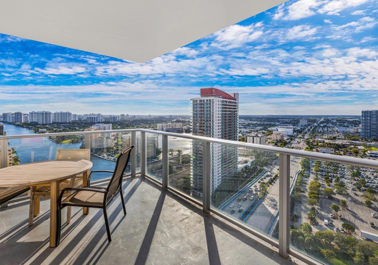 Hyde Beach House Three-Bedroom, Waterfront, Ocean And Intercostal View, Rooftop Pool, 5 Min Walk To Beach Hollywood Ngoại thất bức ảnh